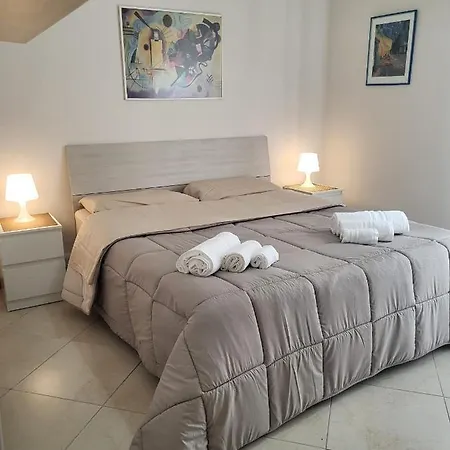 Le Gemme נאפולי