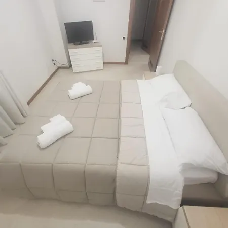 Le Gemme * נאפולי